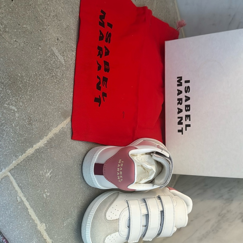 BRAND NEW Isabel Marant Beth sneakers in white w/ dust cloth and box. never worn